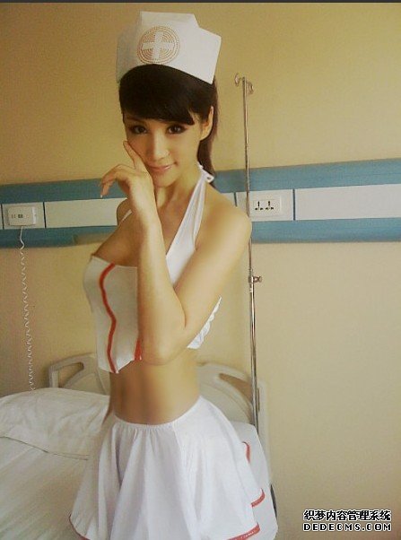 ��ɫɫ��ʿŮ�ѵĹ��¡�