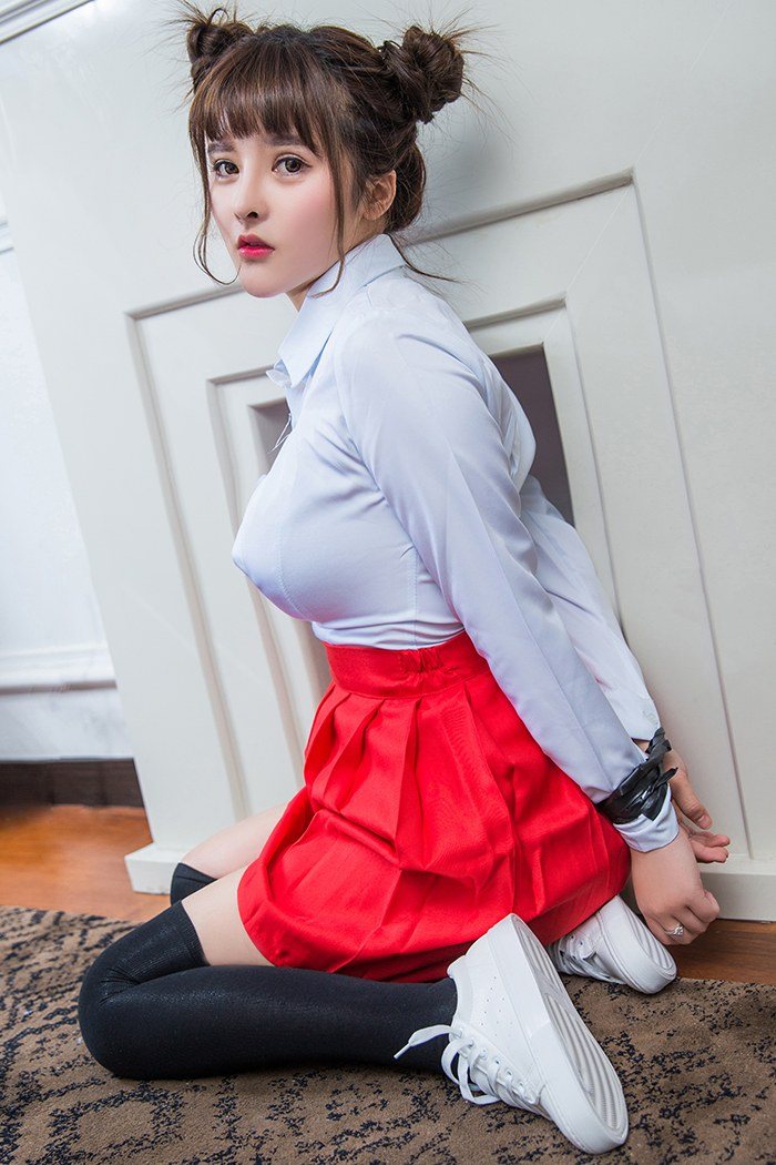 ����ǧ��(Ůǿ)